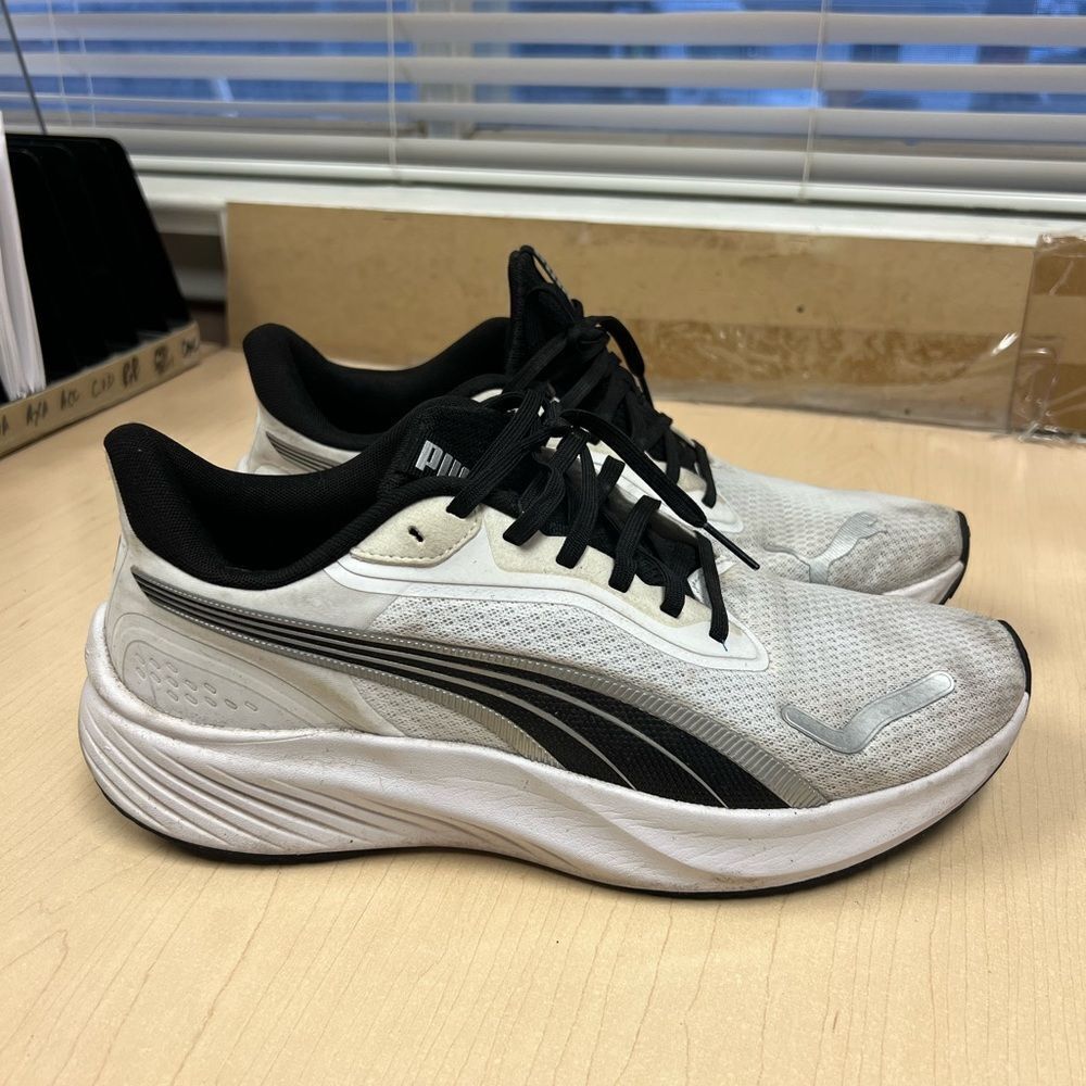 Puma White and Black Athletic Trainers Men size 10